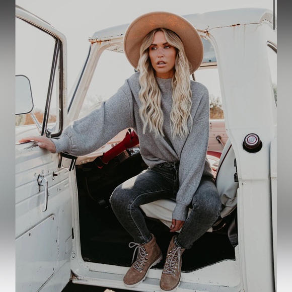 VICI Amsterdam Mock Neck Sweater - Picture 6 of 11